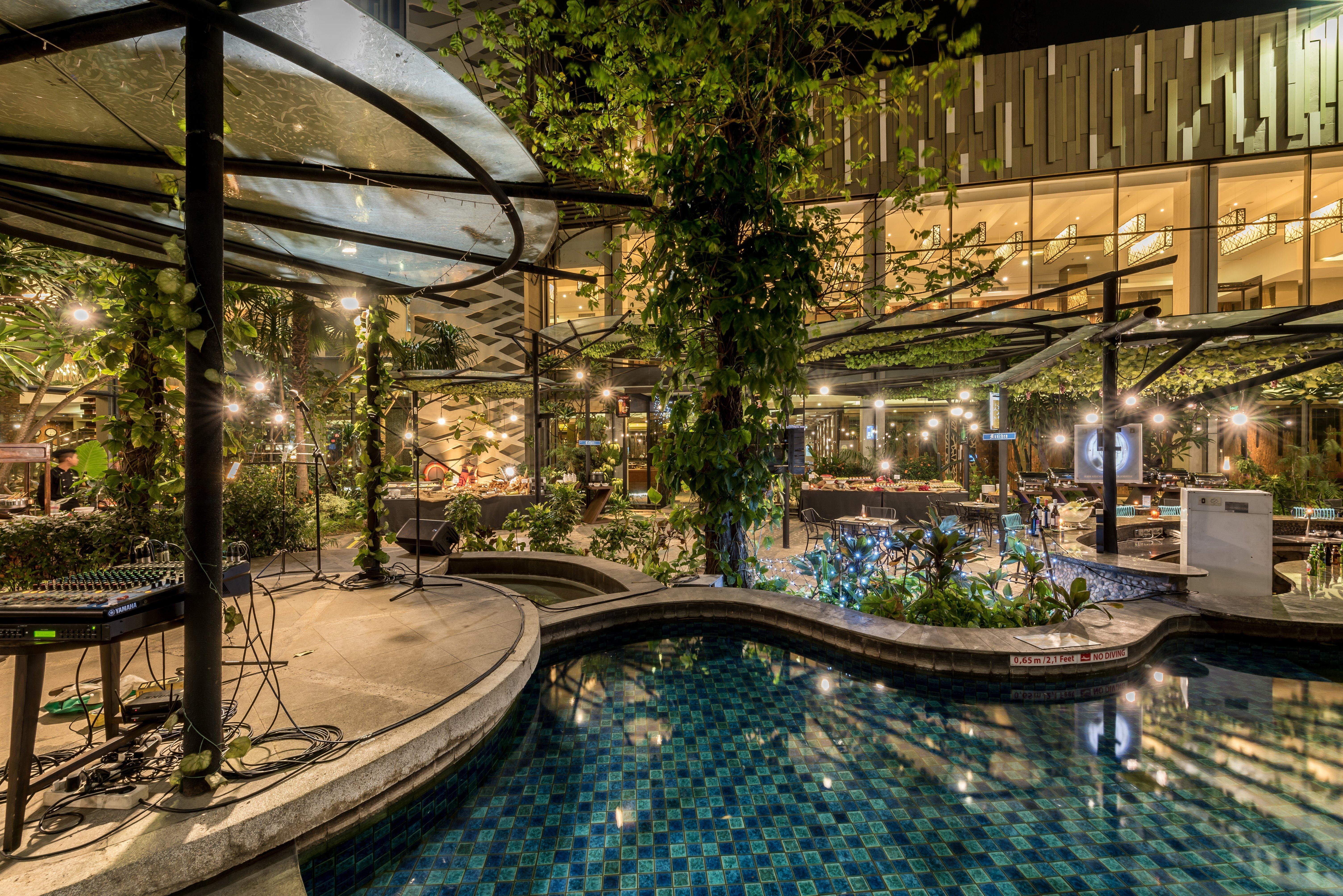 Holiday Inn Cikarang Jababeka By Ihg Exterior foto