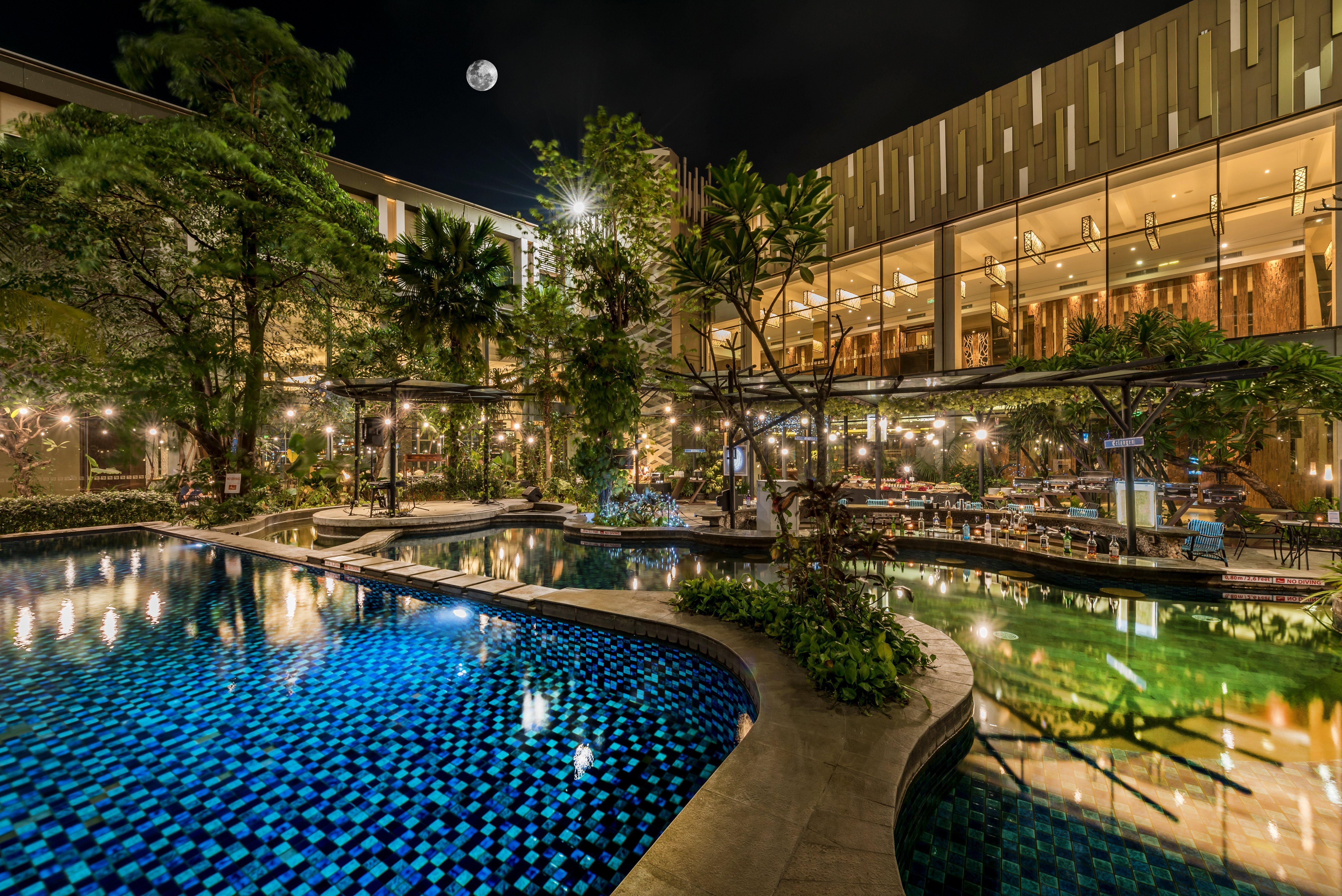 Holiday Inn Cikarang Jababeka By Ihg Exterior foto