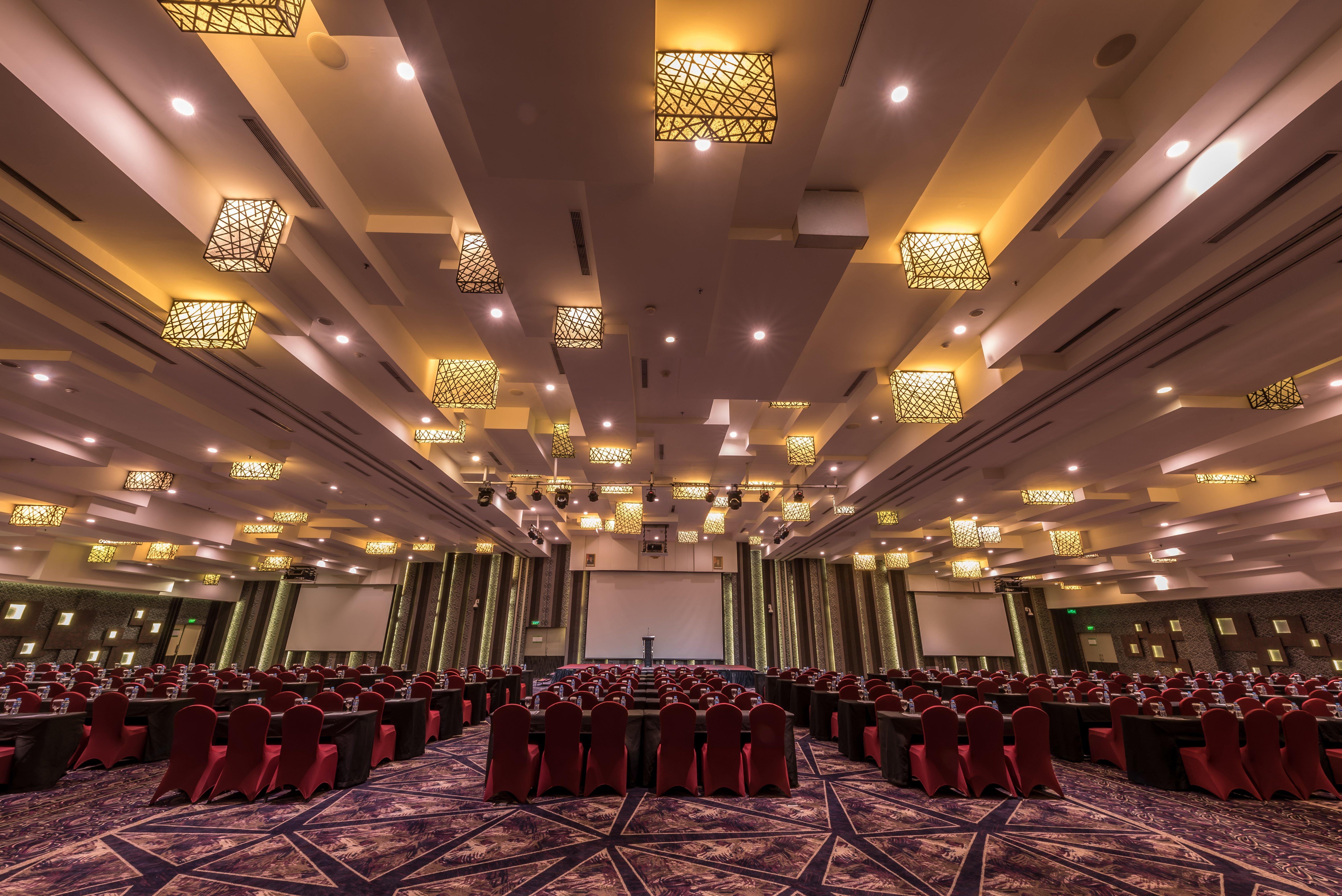 Holiday Inn Cikarang Jababeka By Ihg Exterior foto