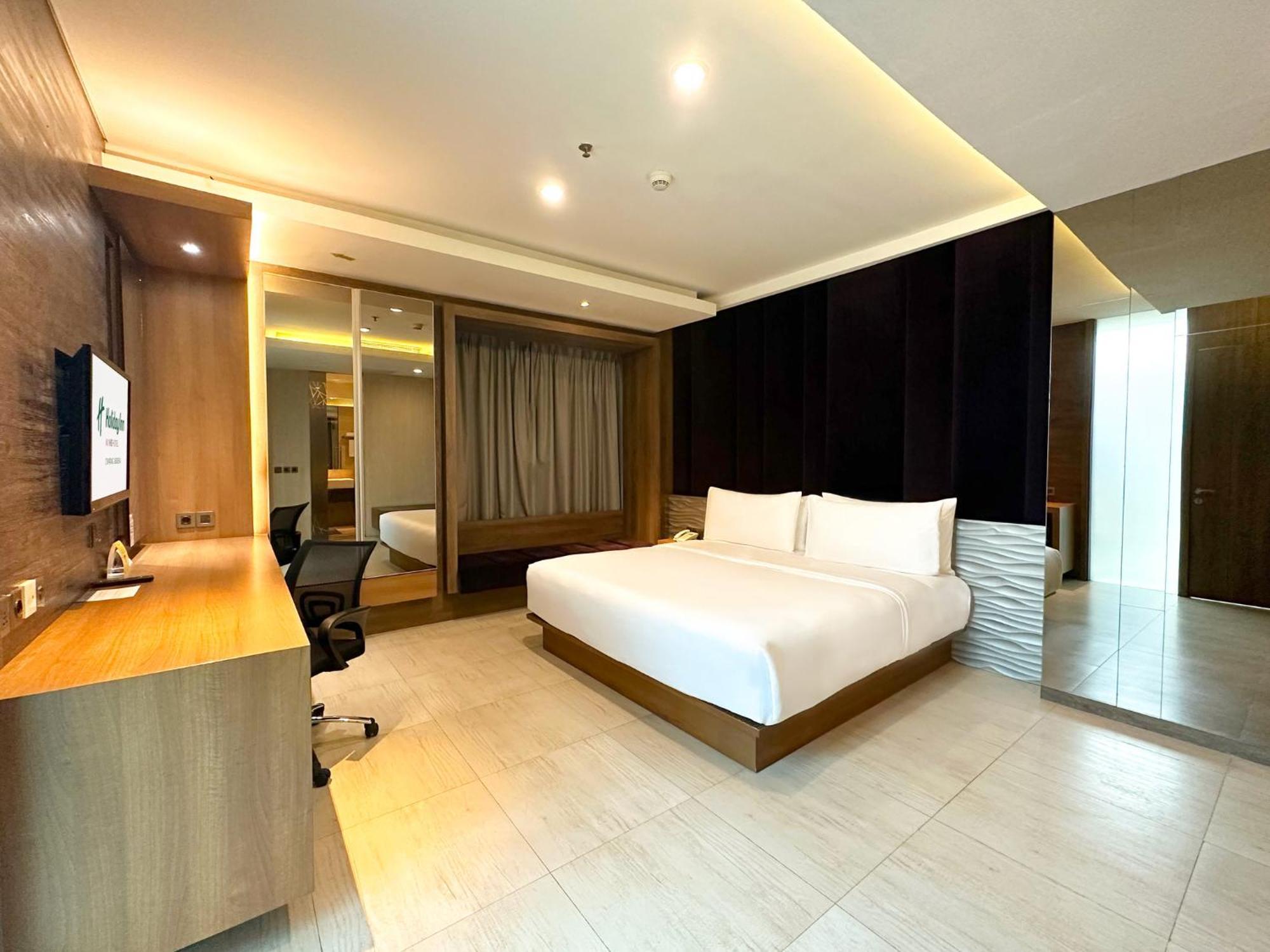 Holiday Inn Cikarang Jababeka By Ihg Exterior foto